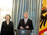 Bundespraesident-Koehler-erklaert-seinen-Ruecktritt-2010